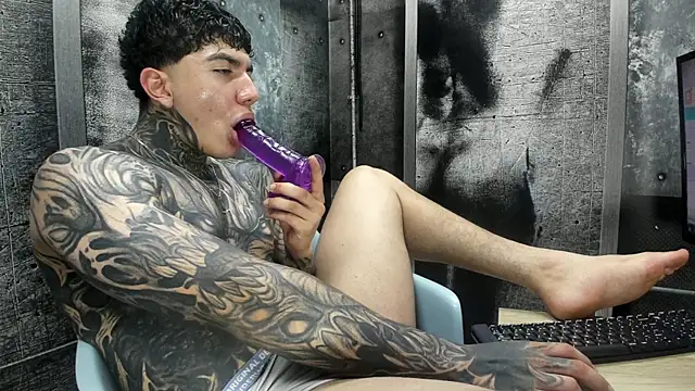 Gury_tattoo