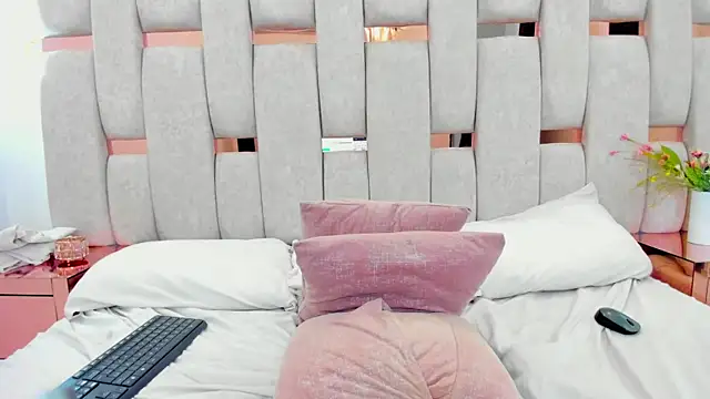 _aria_jones webcam