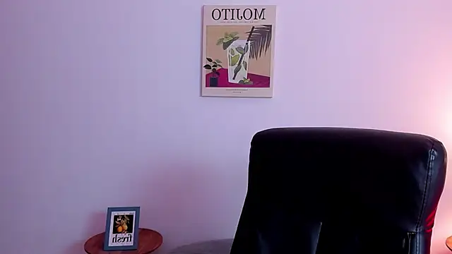 sweet_aura31 webcam
