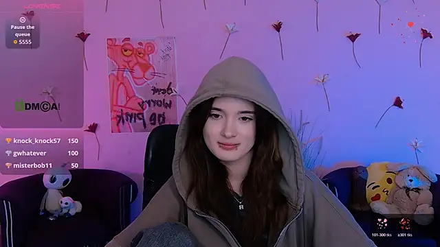 liana_kisses webcam