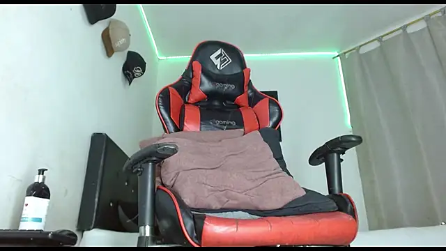 BBC_Black_ webcam
