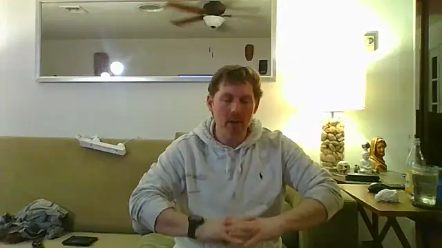 9VOLTT live cam