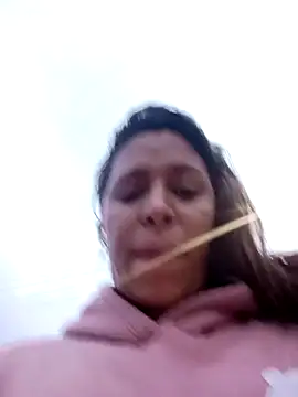 kiki_milu - Kiki_milu's free webcam - UK Sex Cams