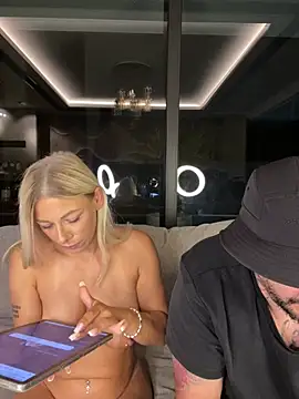 SexOnMyLvL live show