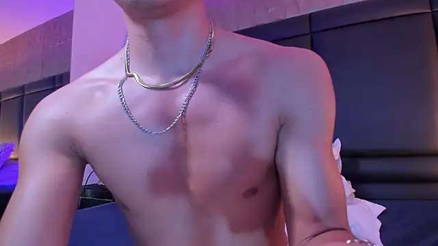 EthanSantori webcam