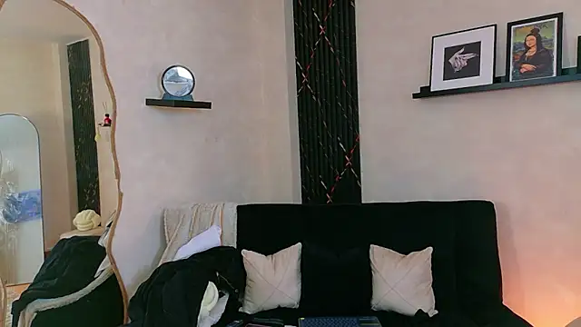 EmmyEvans1 webcam