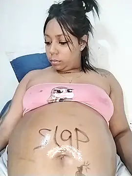 emma_purple_ webcam