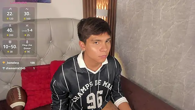 Thiago_Kozak live cam