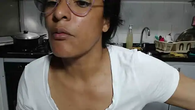 kateleyagrey webcam