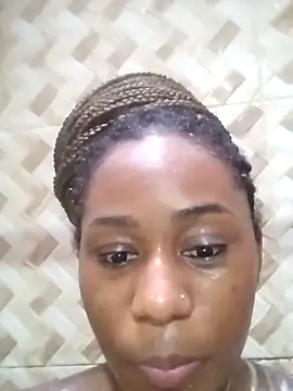 MONIQUE-LAMOUR webcam