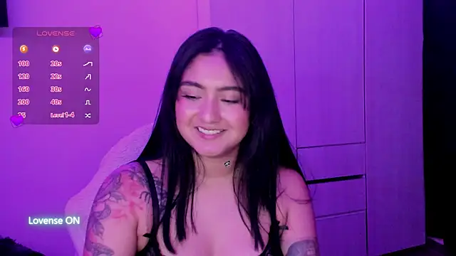 ViolettaKai webcam