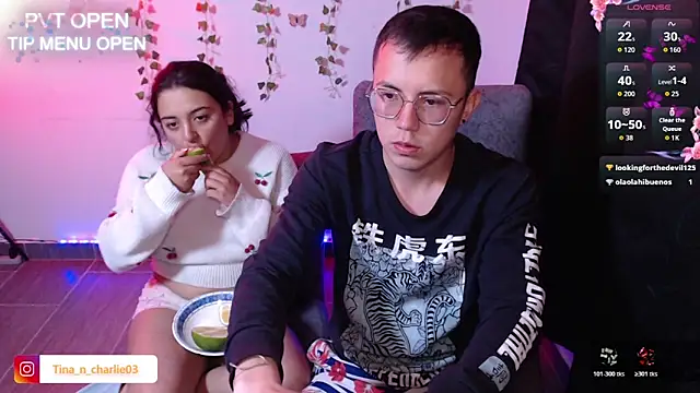 Tina_4_Charlie webcam