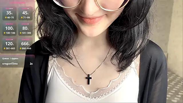 fakelamb - FakeLamb's free webcam - UK Sex Cams