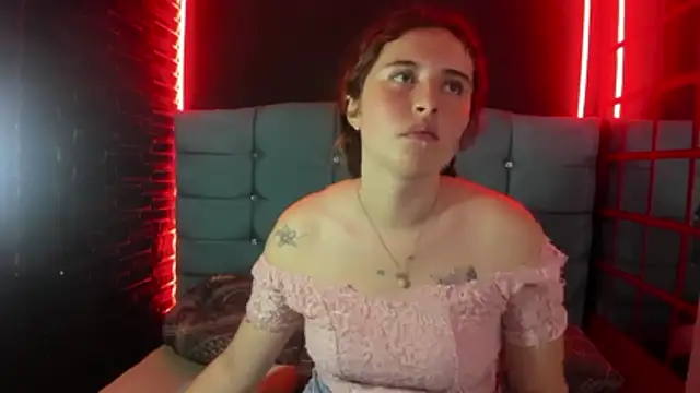 Cherry_Boom18 webcam