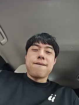 whitebriefboy webcam