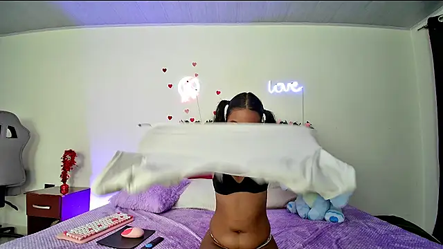 Ellie_Cute7 webcam