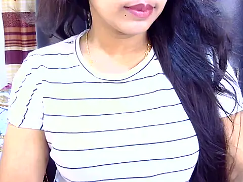 Noor_Zarin webcam