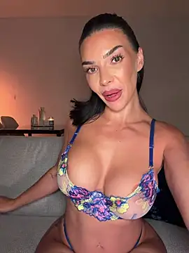 krissiswrld- webcam