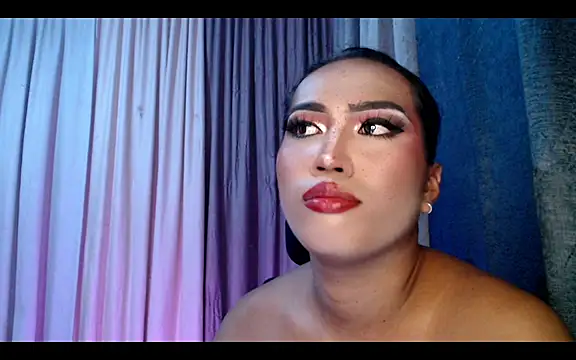 Hail_ur_Dominant webcam