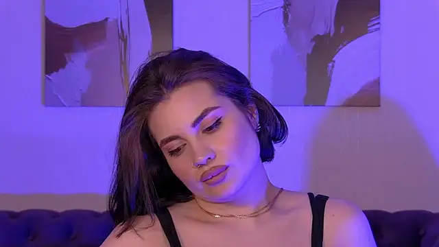 AdrianaToress webcam