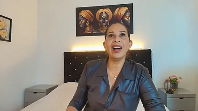 Shanon_mature webcam