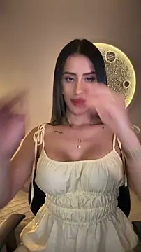 sarahhsmitth1 - SarahhSmitth1's free webcam - UK Sex Cams