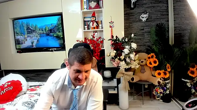 SpartacusDaddy48 webcam