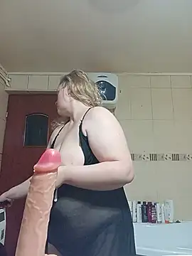 DiamondMia11 webcam