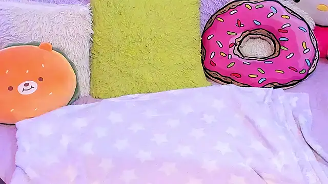 LillyCandy webcam