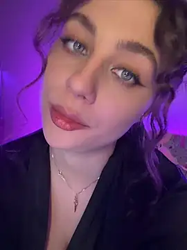 your_insomniya - Your_insomniya's free webcam - UK Sex Cams