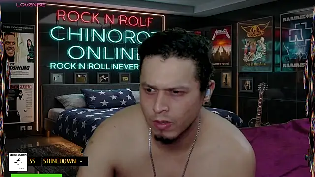 chino_roz webcam