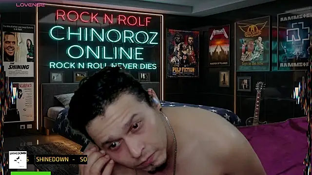 chino_roz webcam