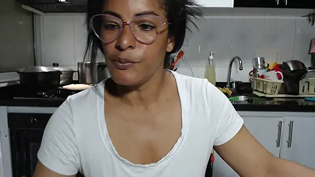 kateleyagrey webcam