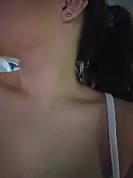 Pretty_Julieta webcam