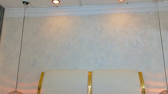 MarilynVega1 webcam