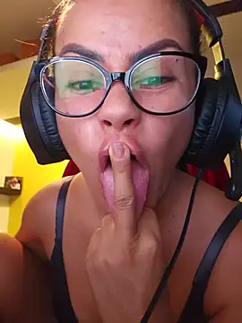 MistressSlut1 webcam