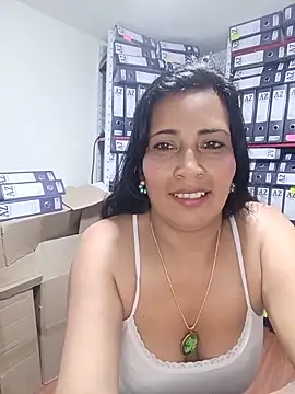 ZOE-WILDER_ webcam