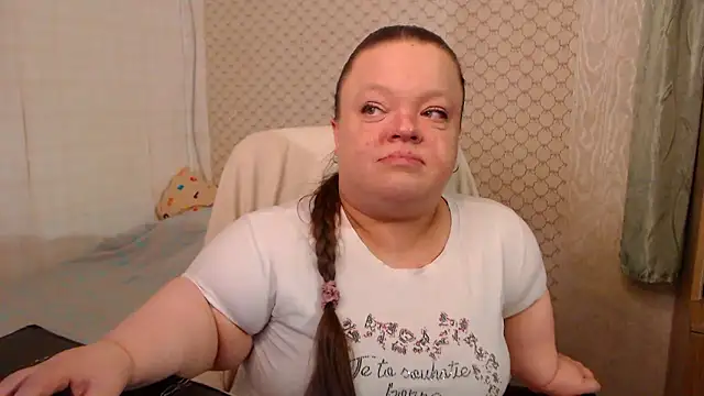 Janiffer_MiMi webcam