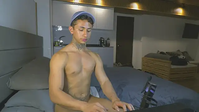 ArchiGoldd webcam