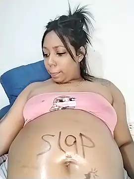 emma_purple_ webcam