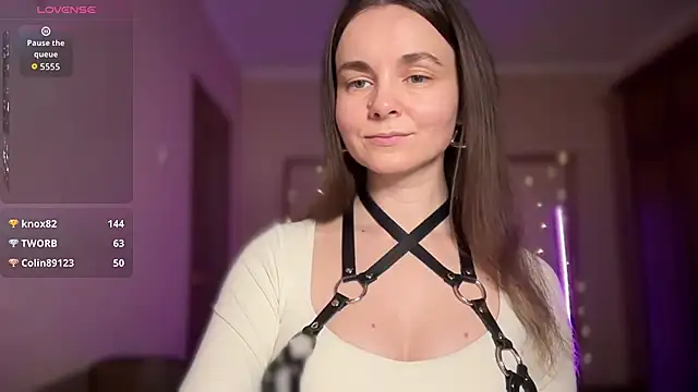 lanaloulou - Lanaloulou's free webcam - UK Sex Cams