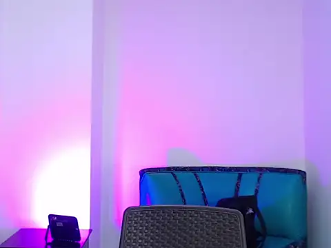 lilithnyx333 - Lilithnyx333's free webcam - UK Sex Cams