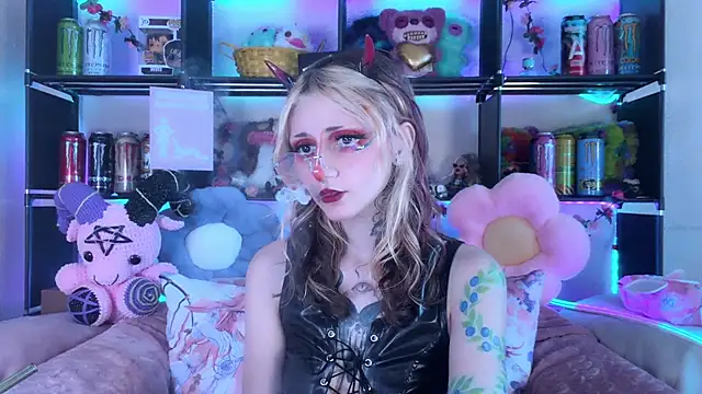 _Devill_Baby webcam