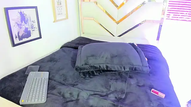 Milf_vero webcam
