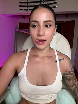 Ale_Lewis