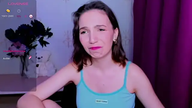 KindHazelHere_ webcam