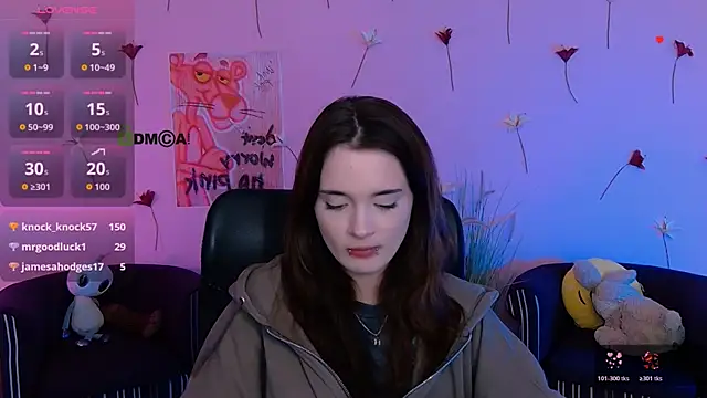liana_kisses webcam