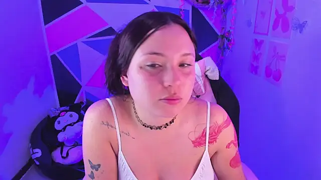 little_emma0 webcam