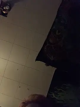 EroticKityii webcam