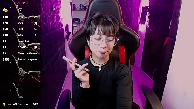 lunarichy22 webcam